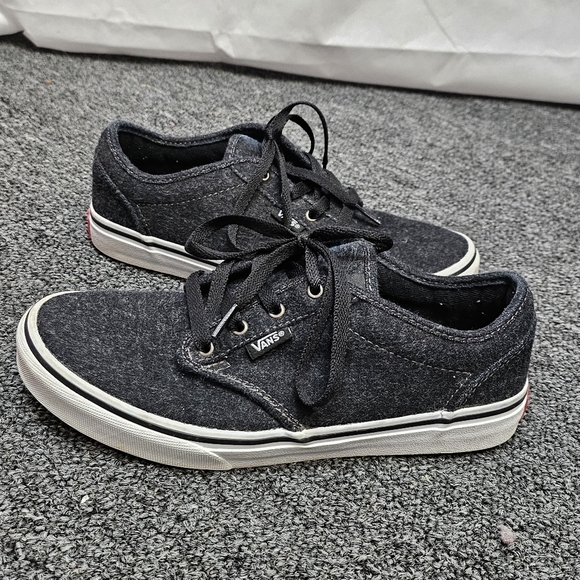 Vans Black Fabric Low Profile Skater Lace Up Sneakers Size Y5.5 - Picture 3 of 8